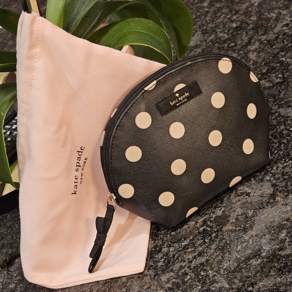 Kate Spade Keri Polka Dot Domed Cosmetic Clutch w/Dustbag - Picture 5 of 16
